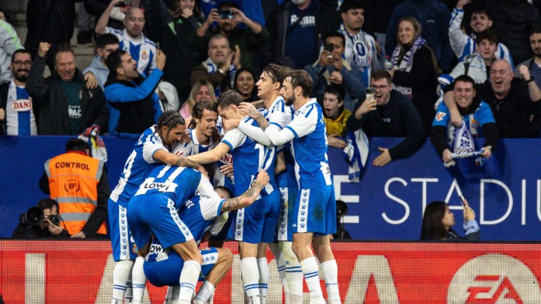 RCD Espanyol – Rayo Vallecano: El Espanyol prolonga su racha con vistas europeas (1-0) 1 celebracion 1 0 espanyol rayo 1