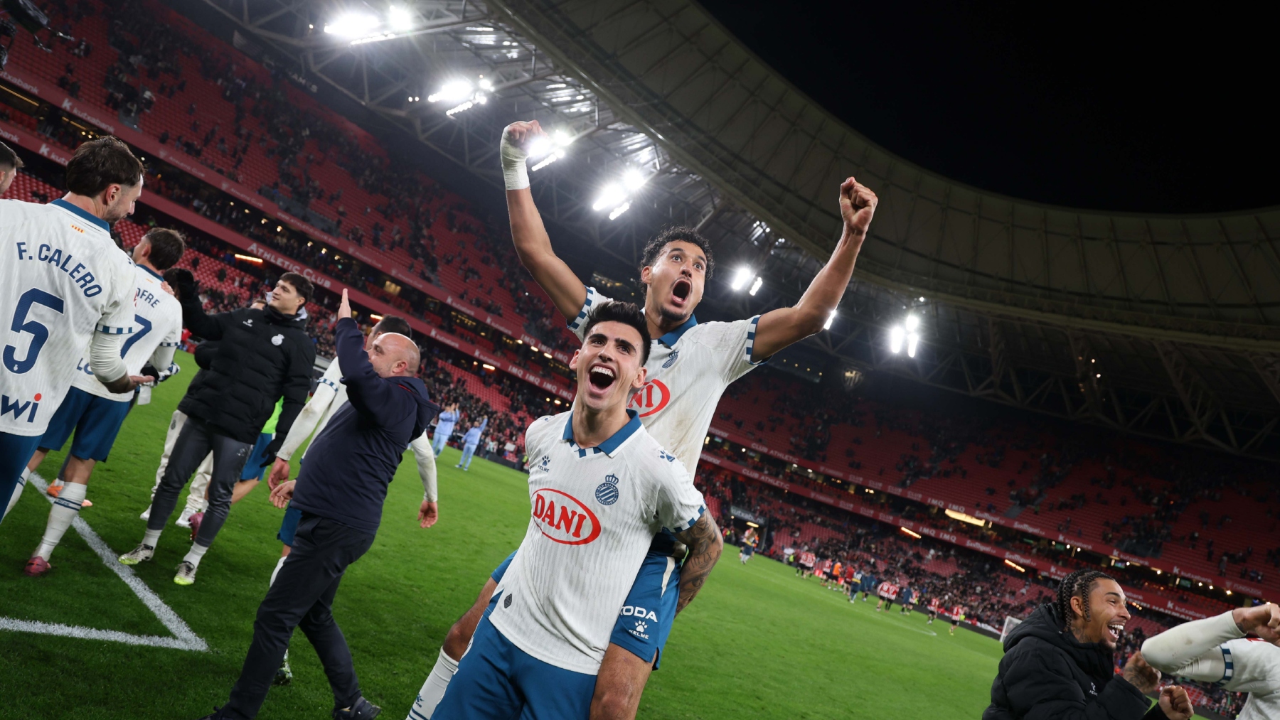 El Espanyol mantiene el gol, pero se desangra atrás: la comparativa que lo explica 1 celebracion athletic club espanyol 1