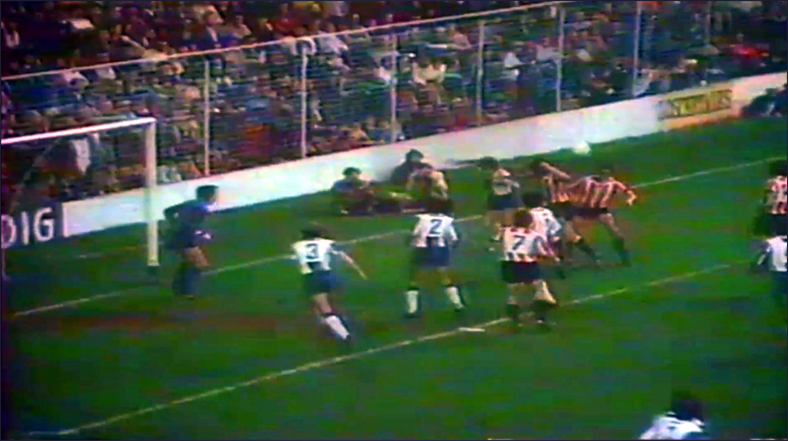 Hoy en 'La Grada Ràdio' | El Espanyol sueña con cerrar 2025 a lo grande: visita a San Mamés con Europa en el bolsillo; viaje en vídeo a la memoria perica: el RCDE y sus recuerdos en San Mamés; Garagarza reaparece 2 partidos athletic espanyol