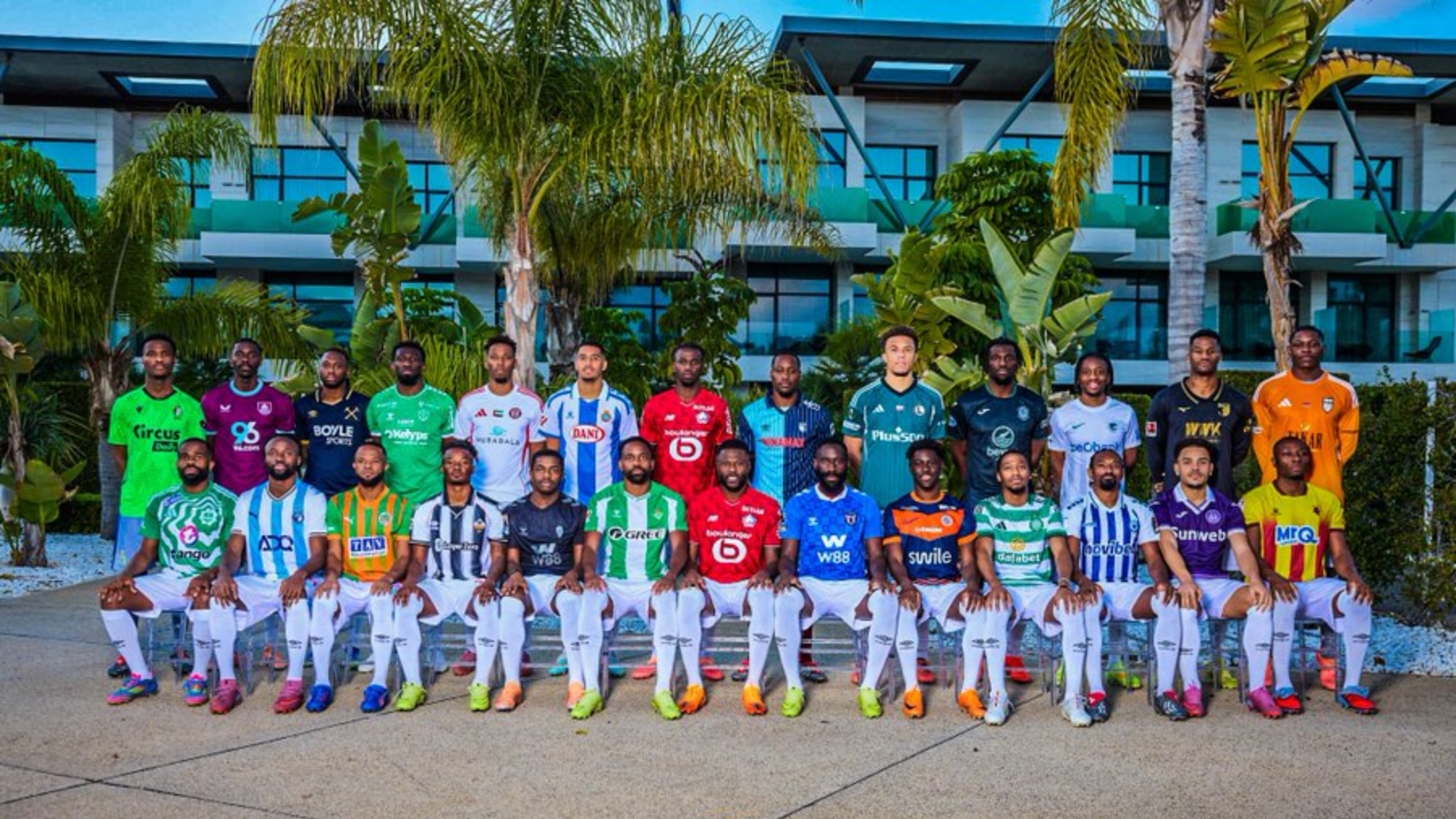 Hoy en 'La Grada Ràdio' | El Espanyol sueña con cerrar 2025 a lo grande: visita a San Mamés con Europa en el bolsillo; viaje en vídeo a la memoria perica: el RCDE y sus recuerdos en San Mamés; Garagarza reaparece 4 pickel copa africa camiseta espanyol