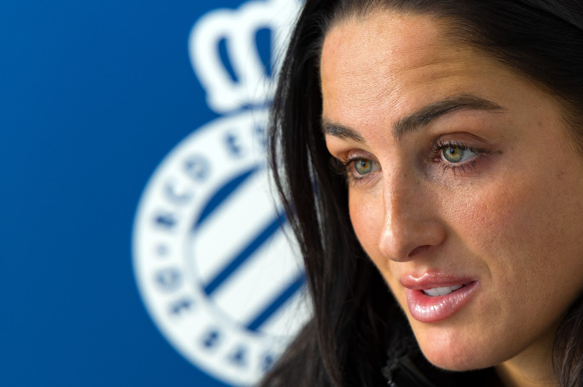 Romane Salvador durante la entrevista en 'La Grada Online' | Foto: @xamape_photo