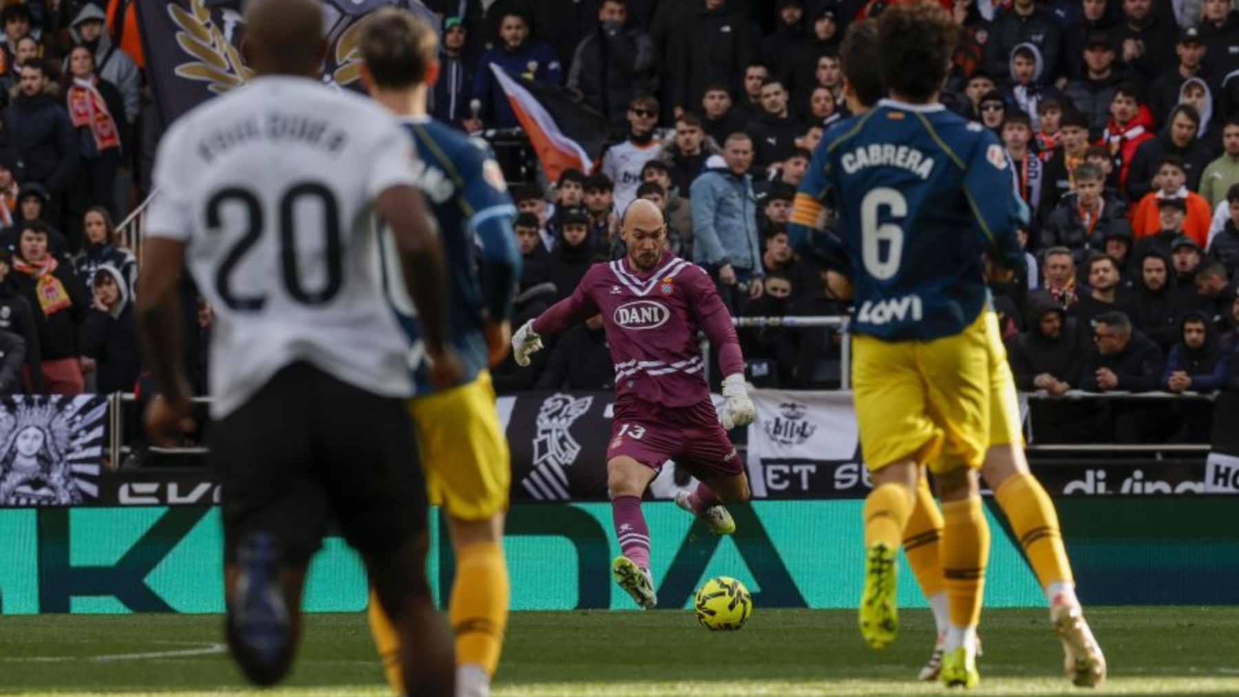 dmitrovic cabrera valencia espanyol