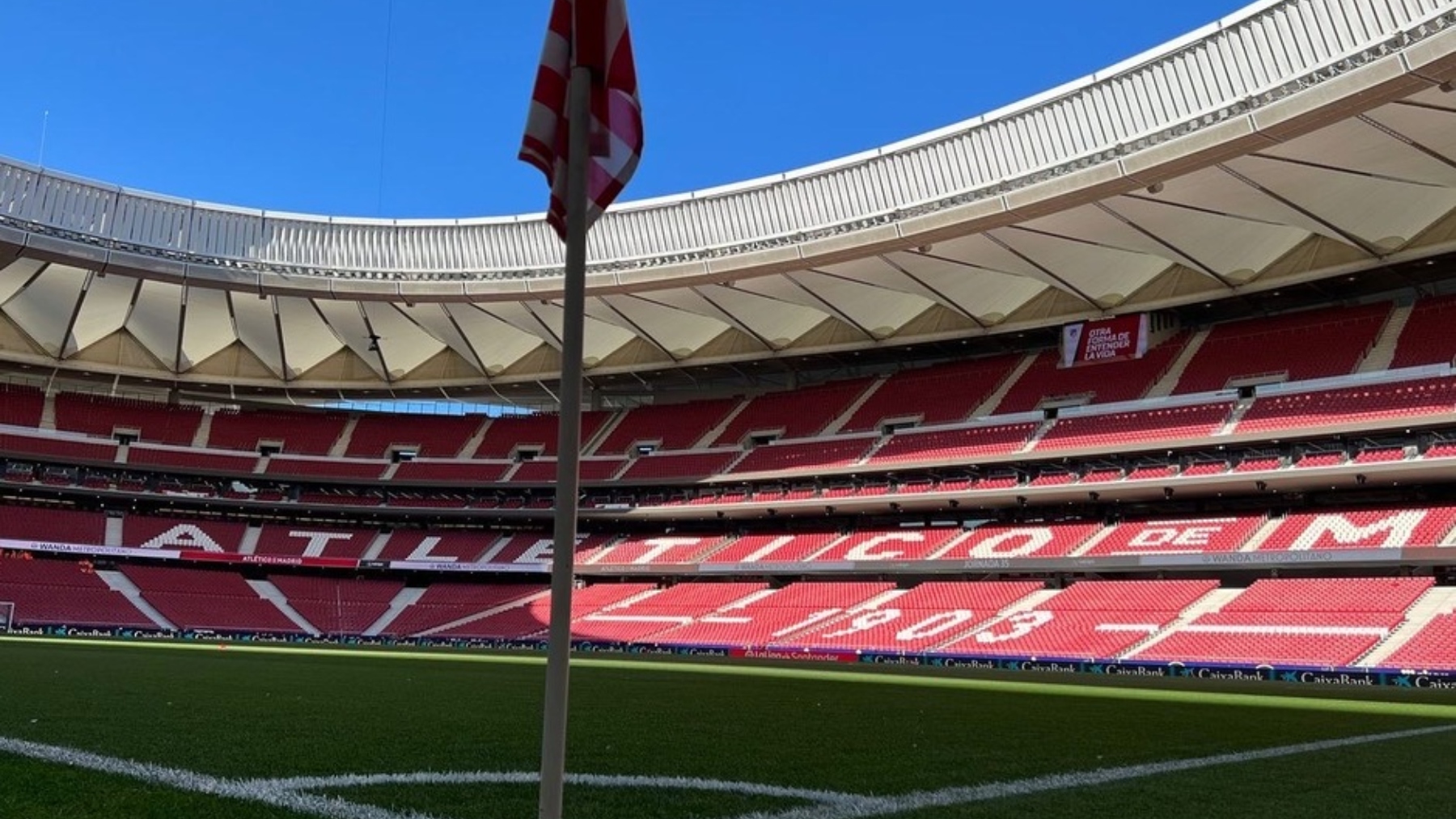 Hoy en 'La Grada Ràdio' | Poniendo el foco en el Atlético - Espanyol entre polémicas arbitrales, repaso a los fallos de la defensa y dudas en el once; la polémica del chándal... y lo que esconde: ¿estamos quemando demasiado pronto a la nueva propiedad? 1 metropolitano atletico de madrid