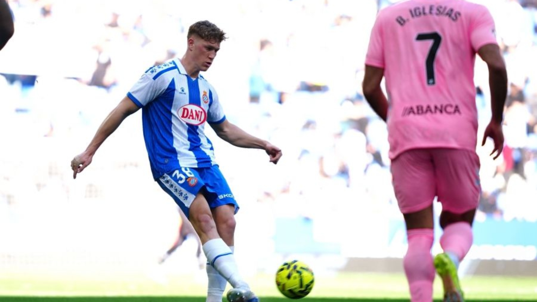Calero, la gran duda defensiva del Espanyol antes de visitar al Atlético 2 riedel espanyol celta