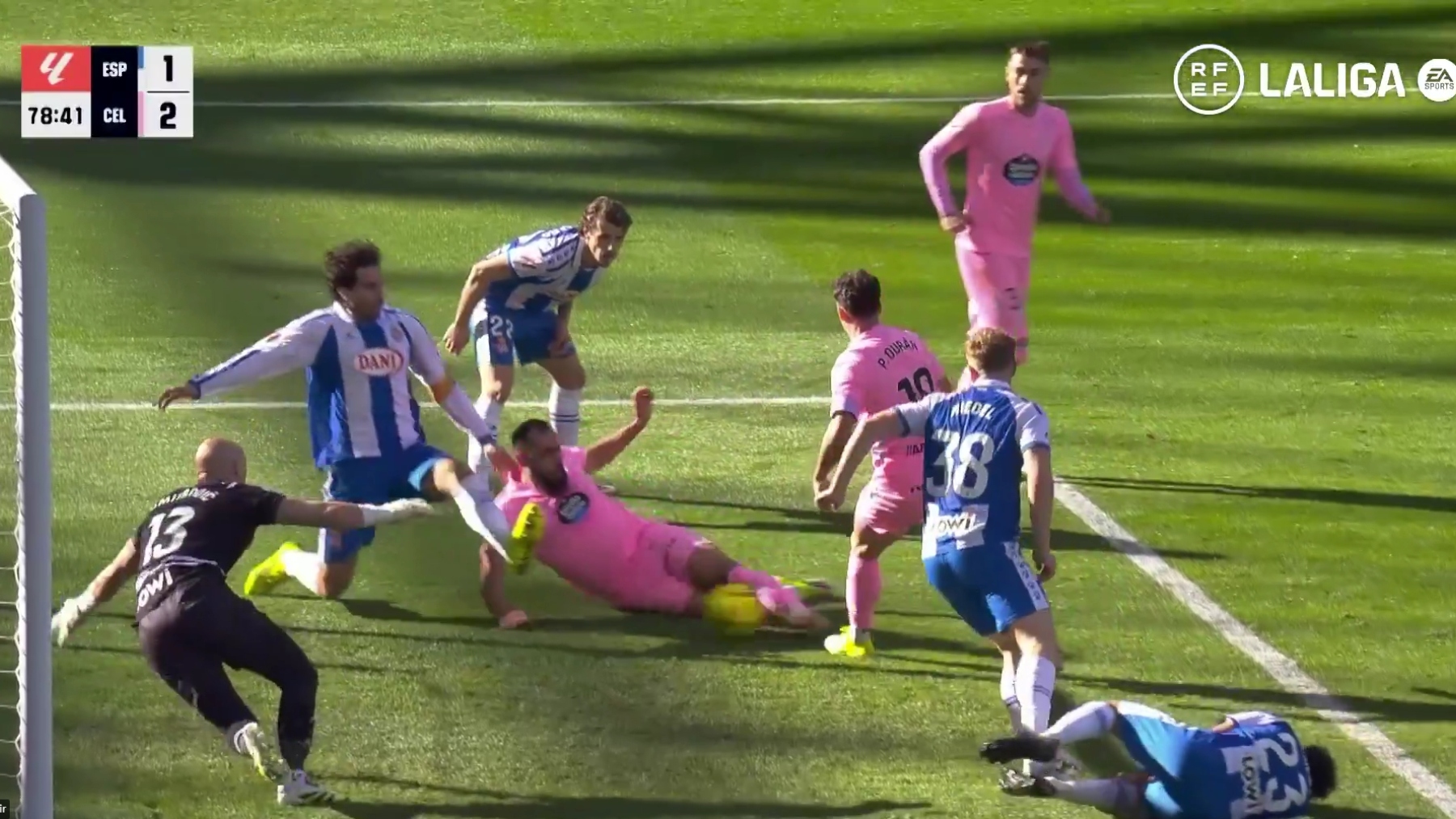 Hoy en 'La Grada Ràdio' | Poniendo el foco en el Atlético - Espanyol entre polémicas arbitrales, repaso a los fallos de la defensa y dudas en el once; la polémica del chándal... y lo que esconde: ¿estamos quemando demasiado pronto a la nueva propiedad? 3 tiempo revision espanyol celta