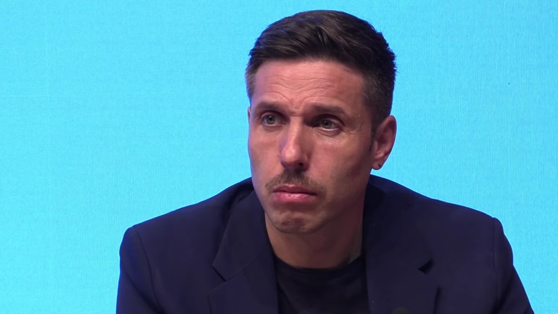 unai ezkurra espanyol