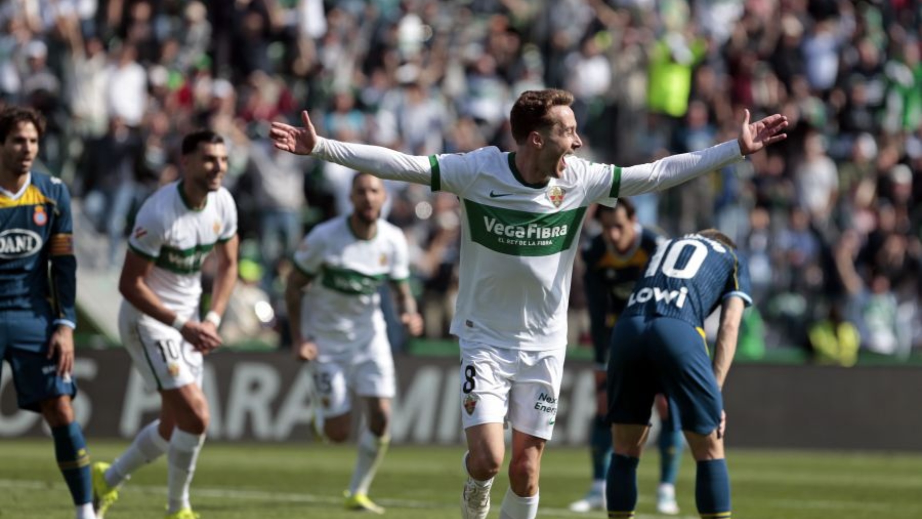 Pol Lozano se abre en La Grada: ganar al Oviedo, espantar fantasmas y una renovación que sigue en el aire que no afecta al amor que siente por el Espanyol 1 1 1 elche espanyol