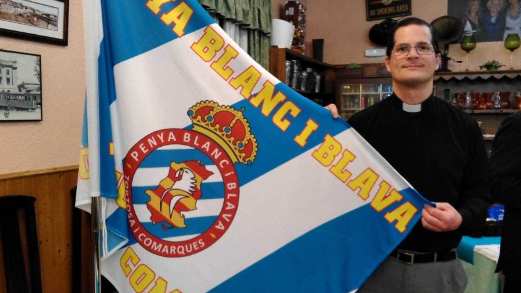 El añorado Dámaso Perico aparece en un libro de religión escolar y emociona a una familia espanyolista 1 damaso perico