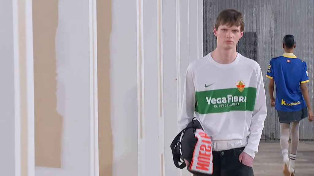 LaLiga lanza la Jornada Retro: así serán todas las camisetas vintage y el caso especial del Espanyol 7 elche retro