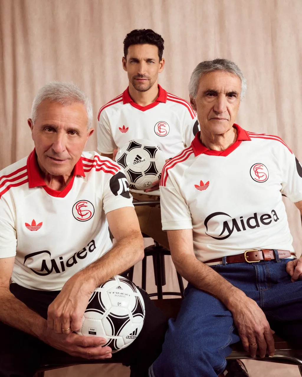 LaLiga lanza la Jornada Retro: así serán todas las camisetas vintage y el caso especial del Espanyol 13 sevilla retro