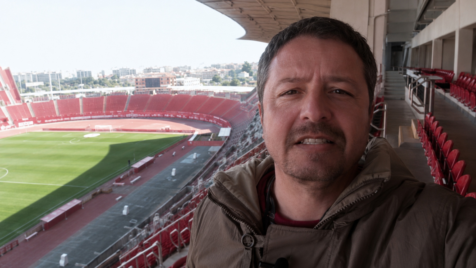 Hoy en 'La Grada Ràdio' | El entorno del Espanyol mira el drama del descenso con una idea bastante clara de quién quiere que baje: escuchamos a la prensa de Mallorca, Girona, Elche, Levante y Osasuna. El nuevo equipo de Monchi y las dudas con la opción Facundo González 2 Carlos Roman Mallorca