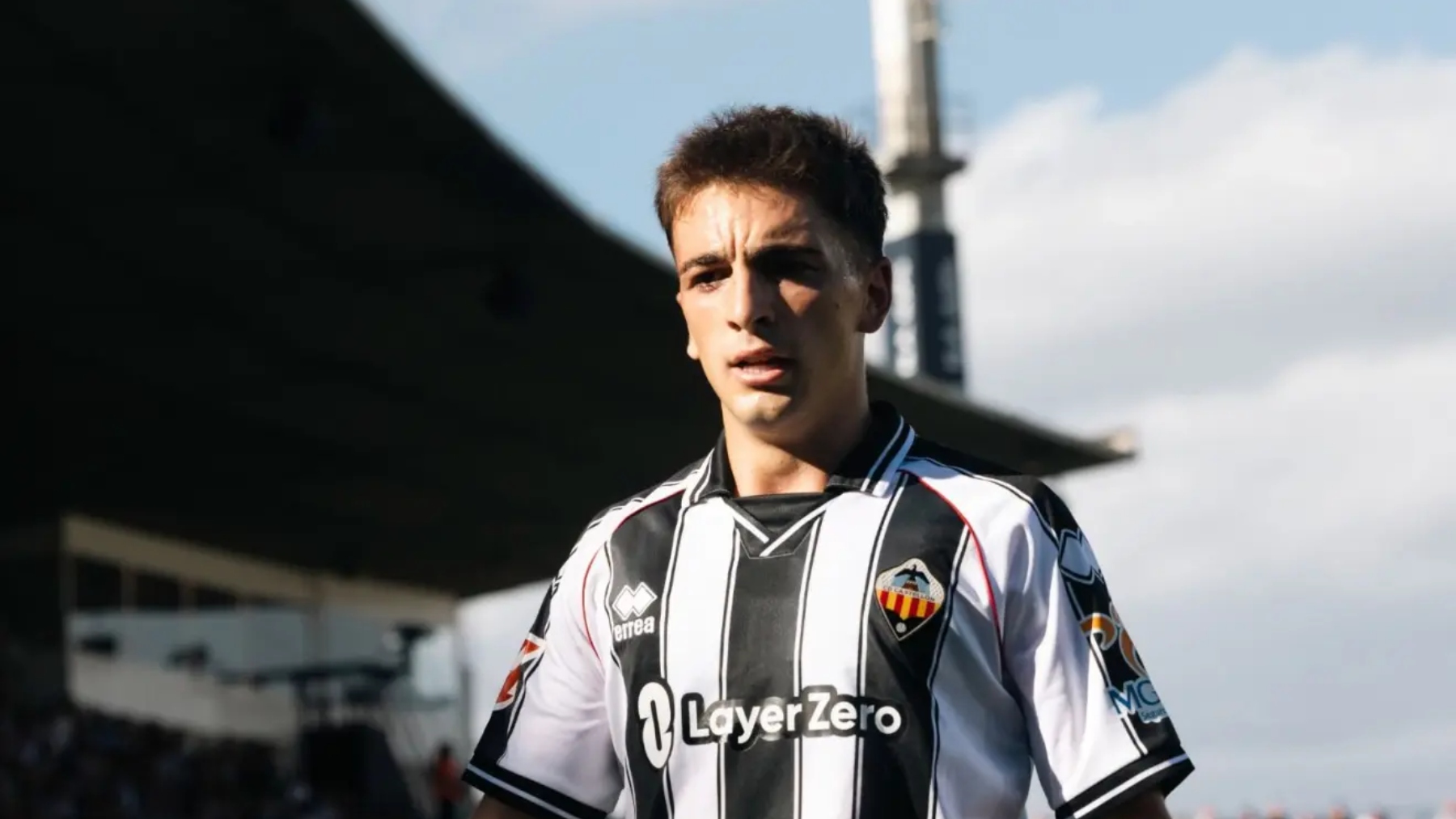 Álex Calatrava tiene muchas novias, pero el Espanyol sigue bien posicionado 3 alex calatrava castellon