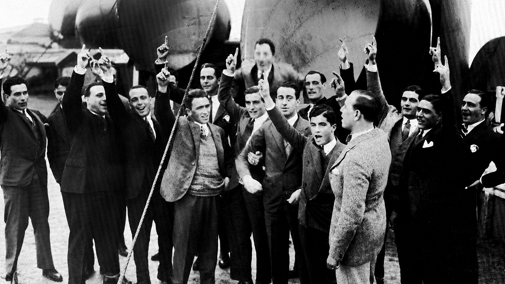 Hoy hace cien años, el 4 de junio de 1926, el Espanyol comenzaba la "reconquista" de América: así fue una gira que hizo historia y abrió caminos 2 reconquista america llegada buenos aires