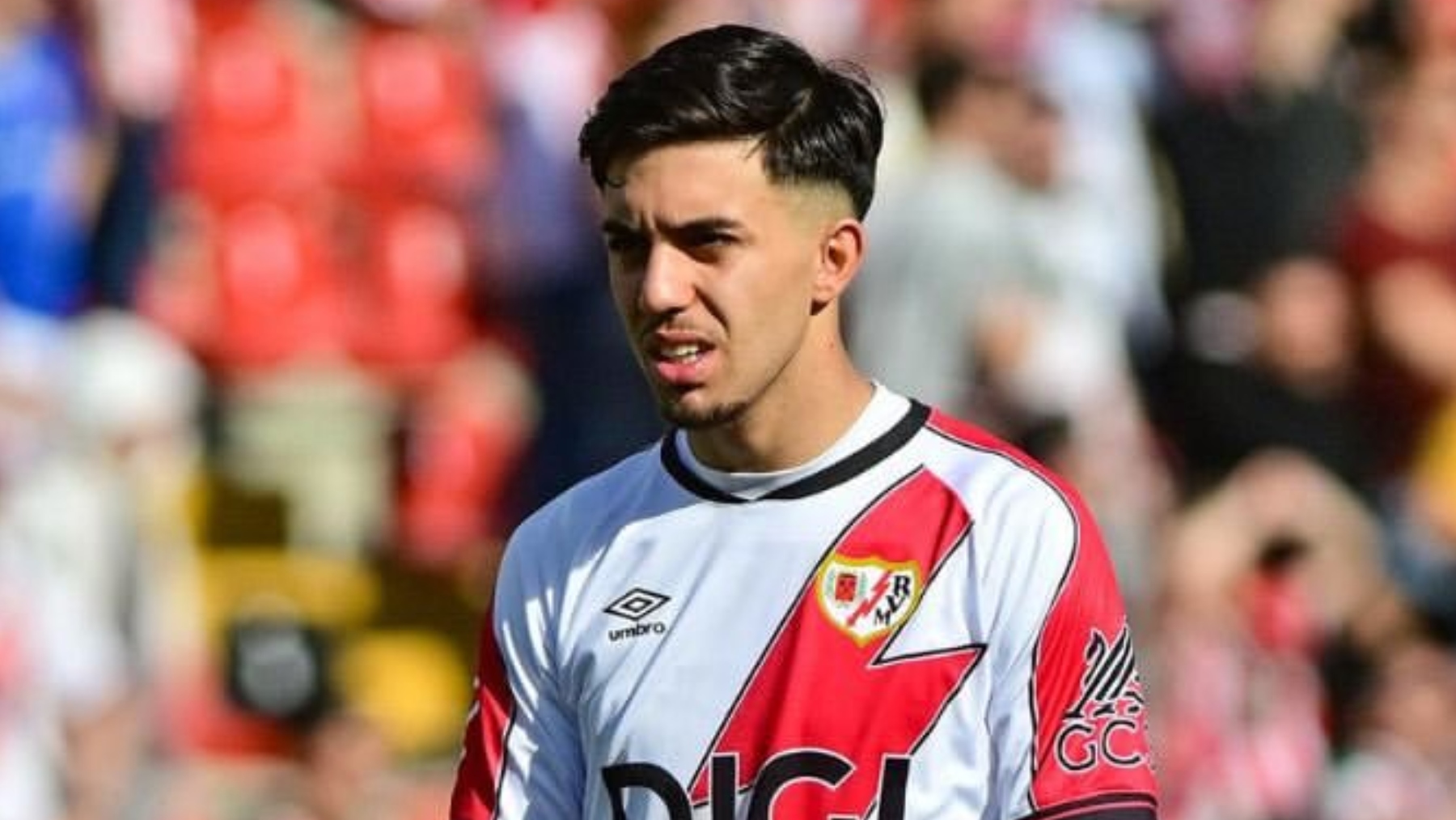 Akhomach, una opción que el Espanyol mantiene viva… pero para el tramo final del mercado 4 akhomach rayo 2