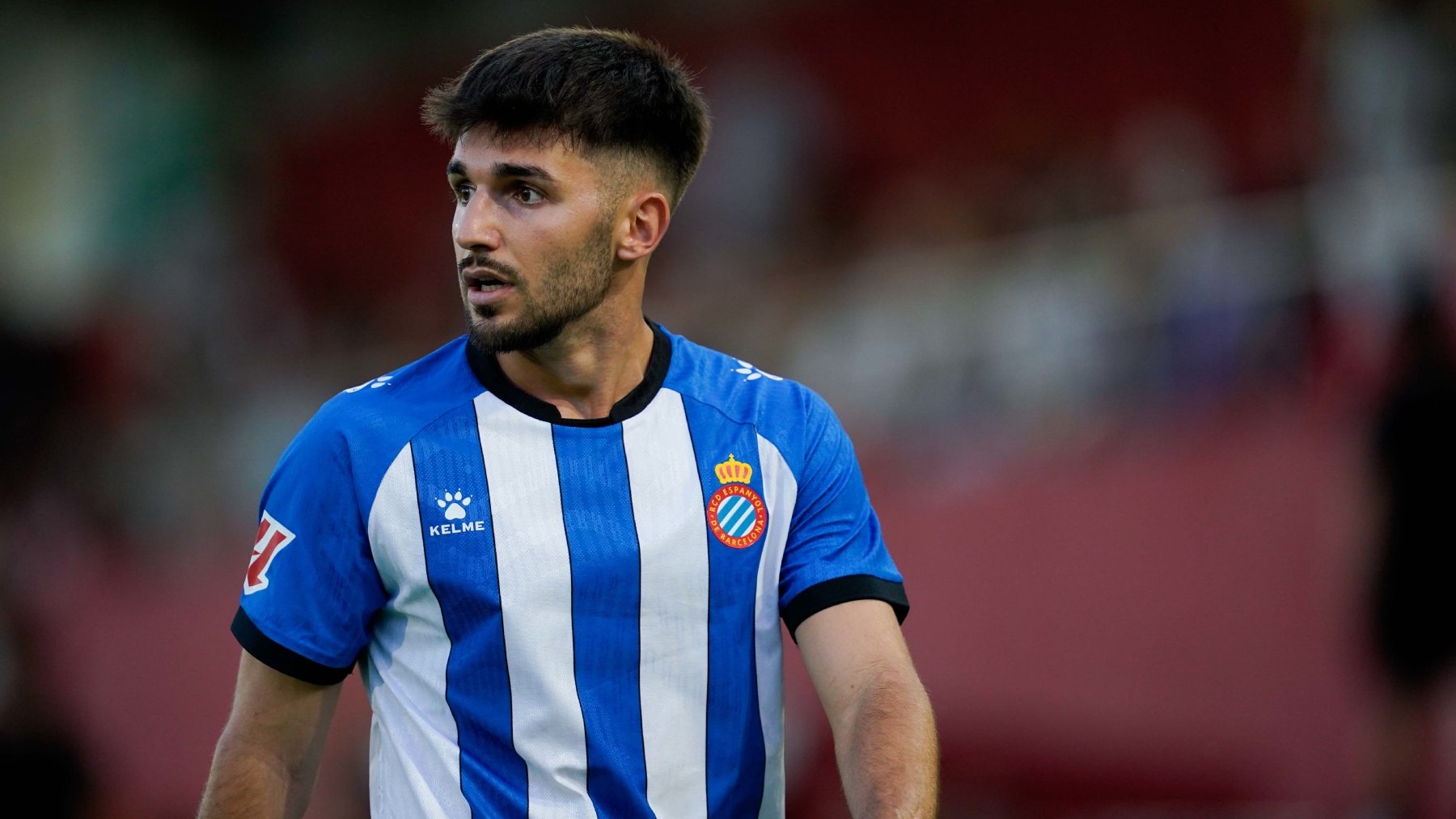Análisis del Olot – Espanyol: el primer examen deja nombres propios y un aviso para el mercado; el talento de Cala y la rebelión de los cedidos, notas destacadas 7 javi hernandez olot espanyol pretemporada 26 27
