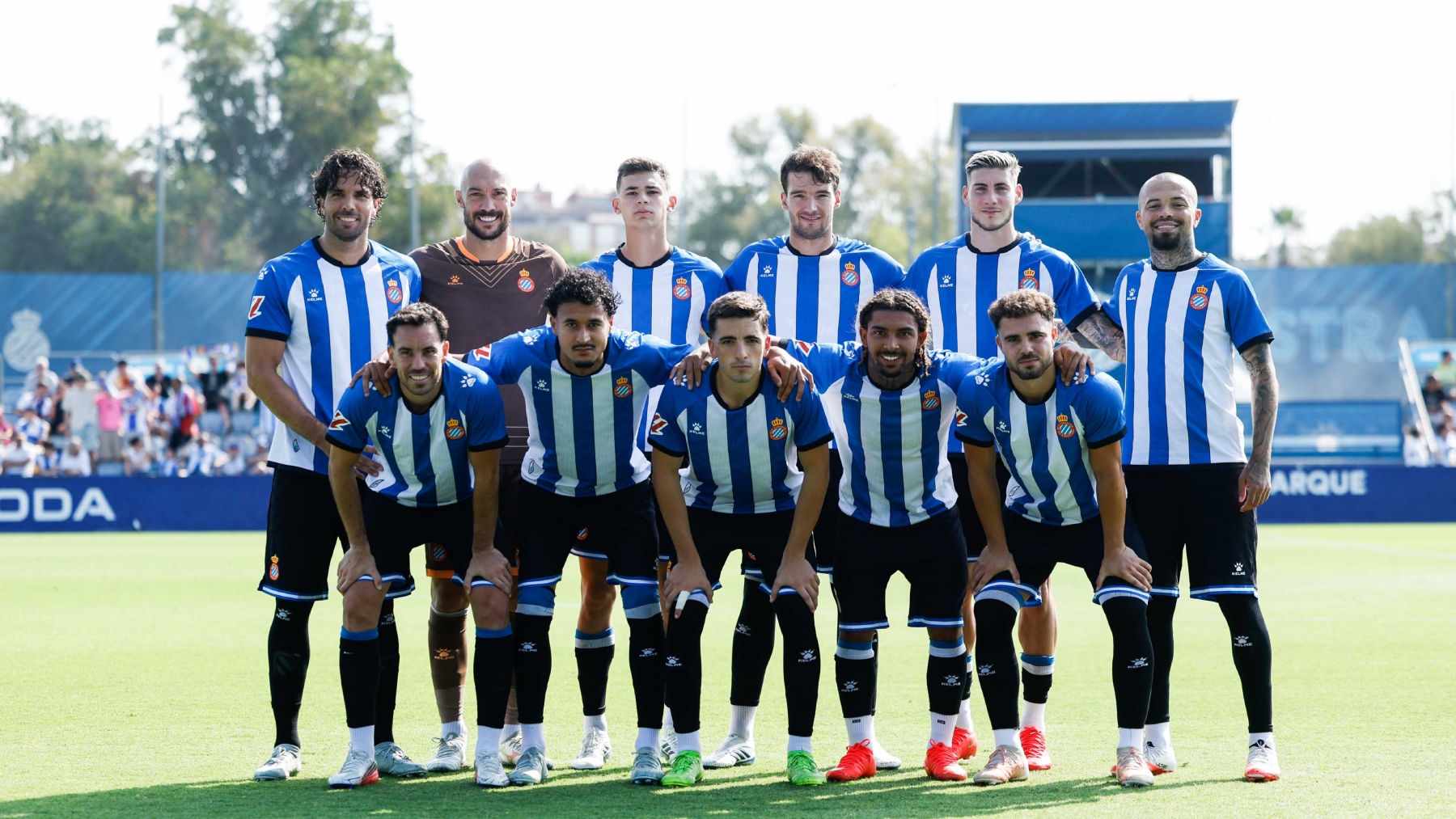 El análisis del Espanyol - Sabadell: el RCD Espanyol se atasca ante el conjunto arlequinado y deja al descubierto las urgencias del mercado; el debate ya está abierto: unos no ven clara la idea de Manolo y otros creen que la plantilla actual no da para mucho más 2 once titular espanyol sabadell