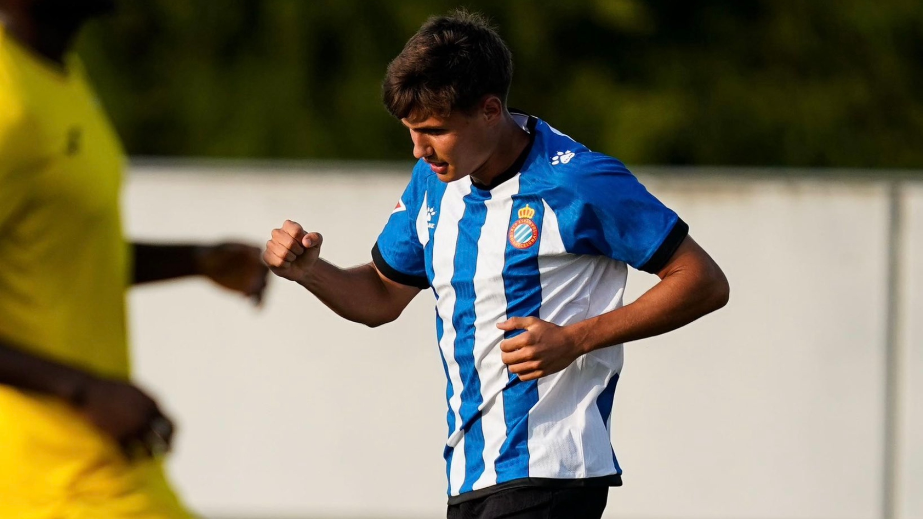 RCD Espanyol - Pau FC: El Espanyol convence y golea al Pau FC en su segundo amistoso de pretemporada (4-0) 3 rafa bauza espanyol pau fc