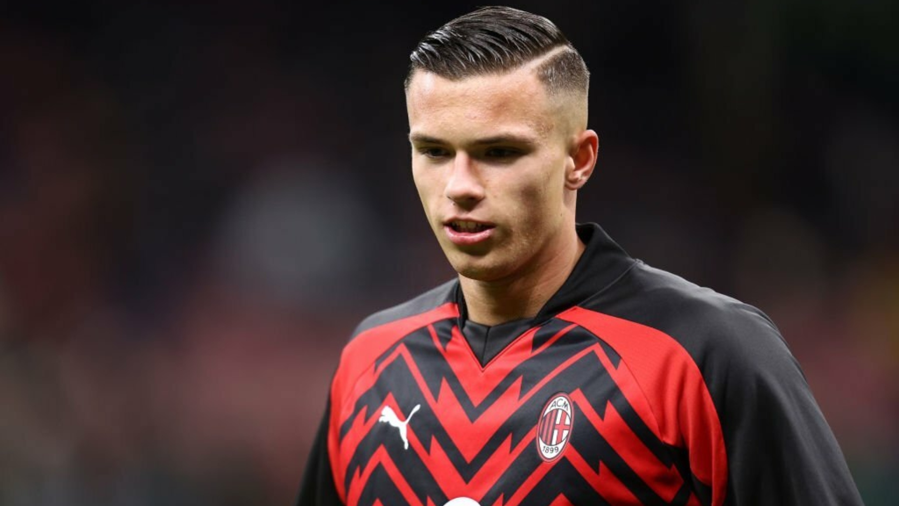El Espanyol avanza por Jan-Carlo Simić, avanza SPORT: negocia una cesión con opción de compra por el central serbio 6 simic milan