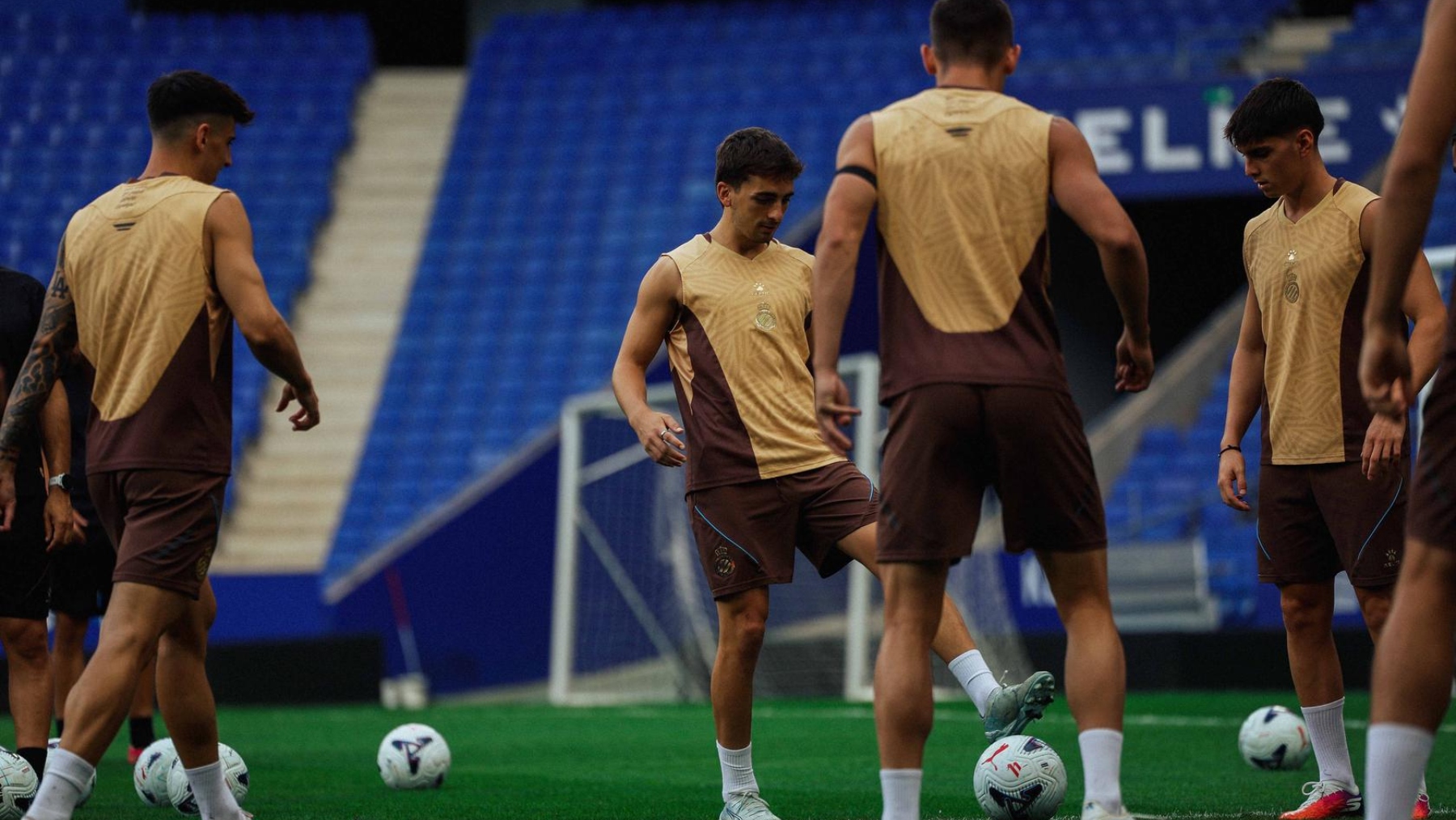 Álex Calatrava ya pide paso: del Castellón a marcarle al Real Madrid en apenas dos meses 7 alex calatrava espanyol