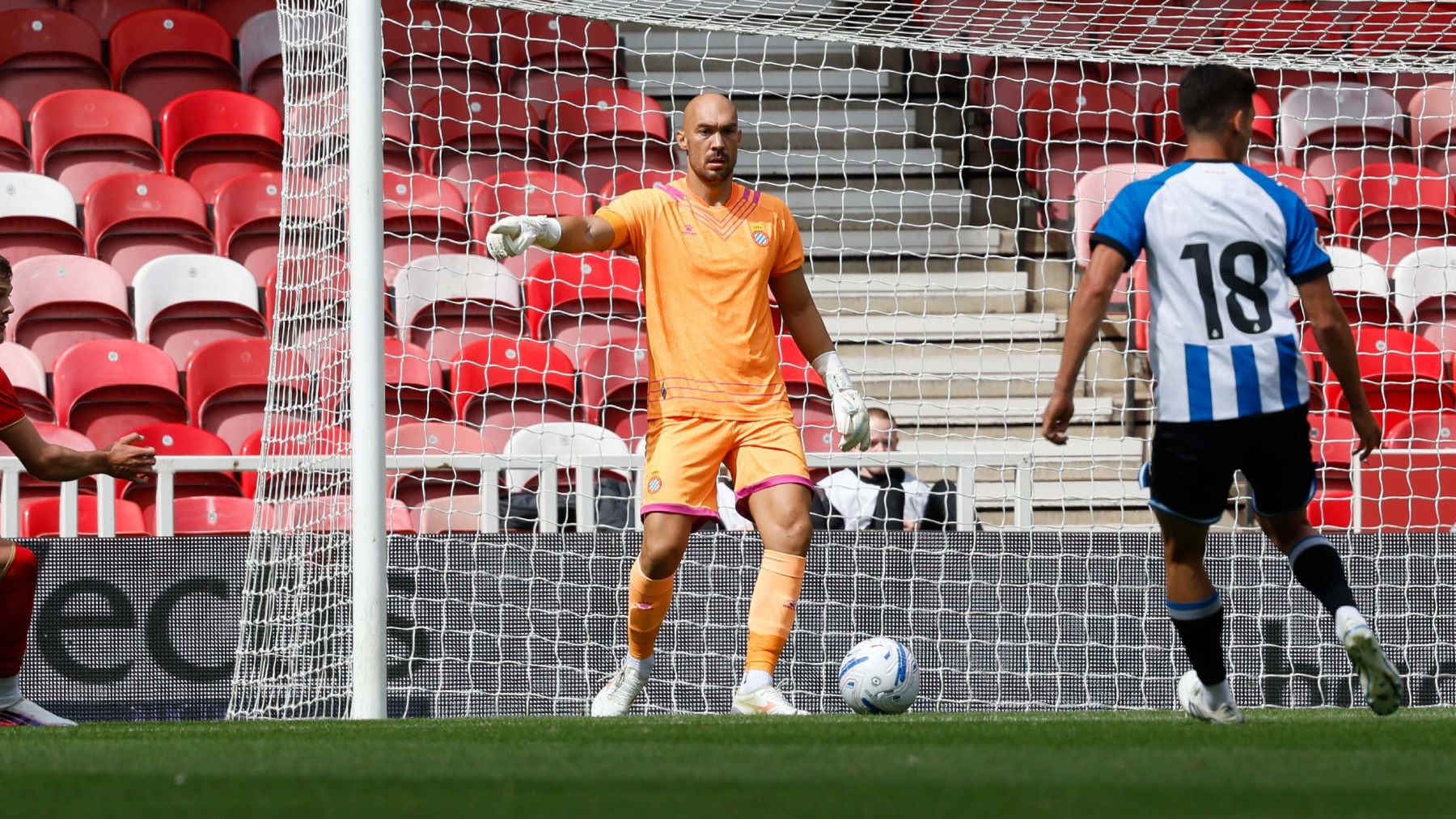 El análisis del Middlesbrough - Espanyol: mejora con balón, naufragio defensivo y aviso al mercado; dictar sentencia sobre Manolo o sobre el techo del equipo por esta prueba y con tantas operaciones de mercado pendientes, injusto 9 dmitrovic middlesbrough espanyol