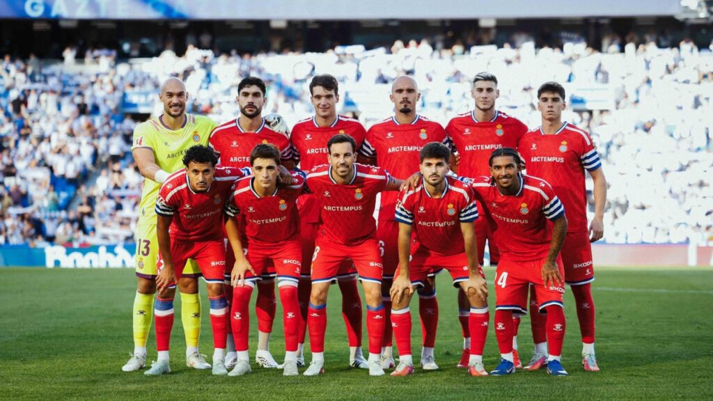 El análisis del Real Sociedad - Espanyol: una tarde plana, demasiados errores y pocas respuestas en Anoeta; Manolo tiene trabajo 2 espanyol real sociedad 26 27