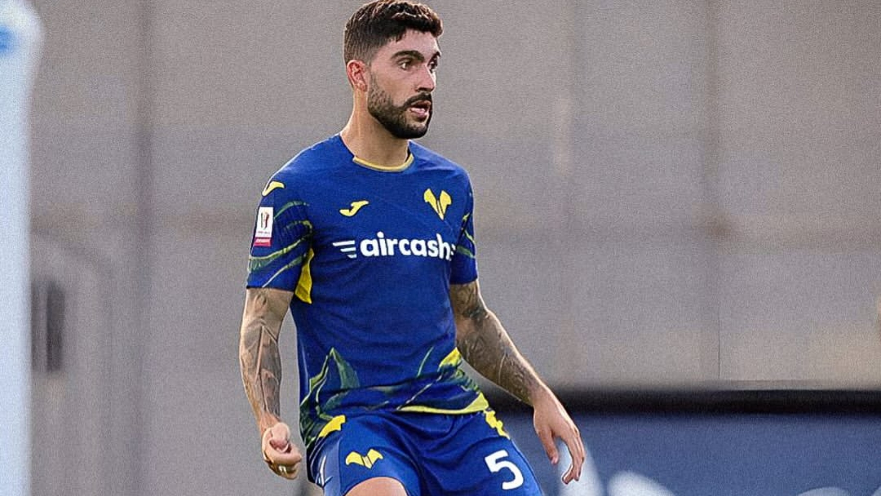Unai Núñez, una opción que aporta experiencia inmediata para la defensa del Espanyol pero que no está exenta de dudas 5 unai nunez verona