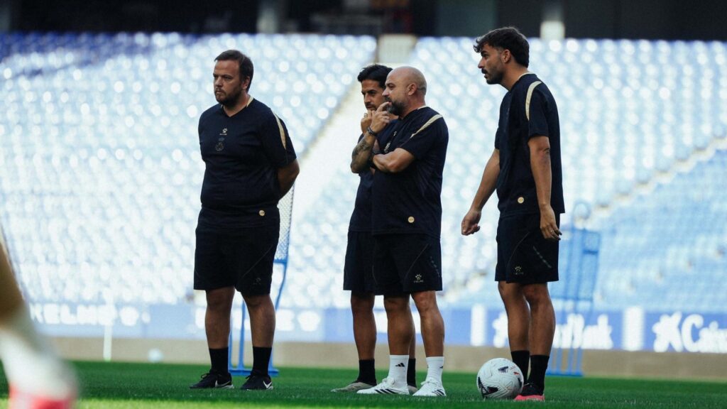 Compás de espera, pero decide Monchi: el futuro de Manolo sigue abierto 7 Manolo Gonzalez staff espanyol