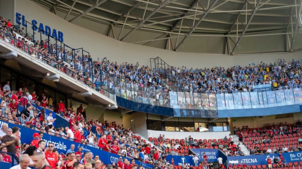El Inside RCDE del triunfo en Pamplona: la afición, el reencuentro entre Ramis y Manolo y el “Roberto, selección” 3 aficion rcde osasuna espanyol 26 27