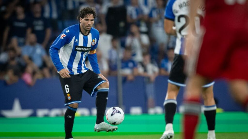 El nuevo Espanyol empieza en Málaga: cinco decisiones que debe resolver Manolo 5 cabrera espanyol sevilla 26 27 1