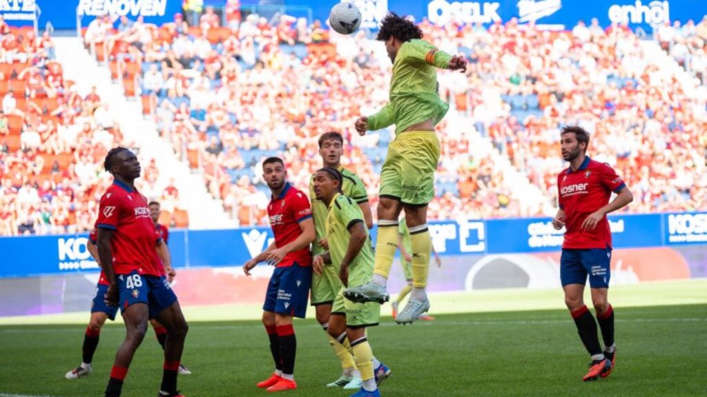 El análisis del Osasuna - Espanyol: eficacia, oficio y un equipo que por fin supo controlar el partido; Roberto golpea y Manolo encuentra el encuentro que necesitaba 7 cabrera osasuna espanyol