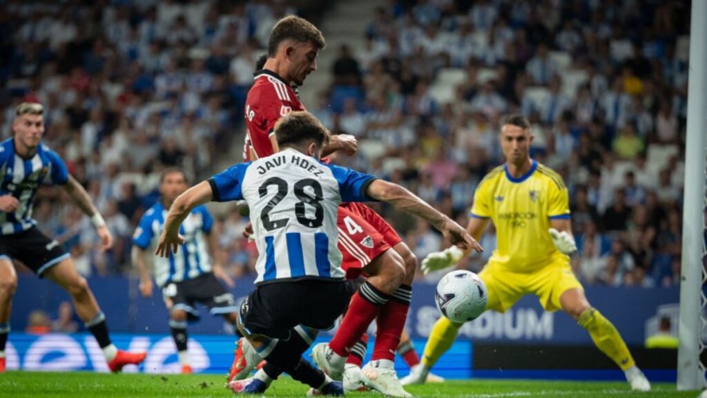 RCD Espanyol – Sevilla FC: Marcos Fernández salva un punto in extremis (1-1) 5 javi hernandez espanyol sevilla 26 27