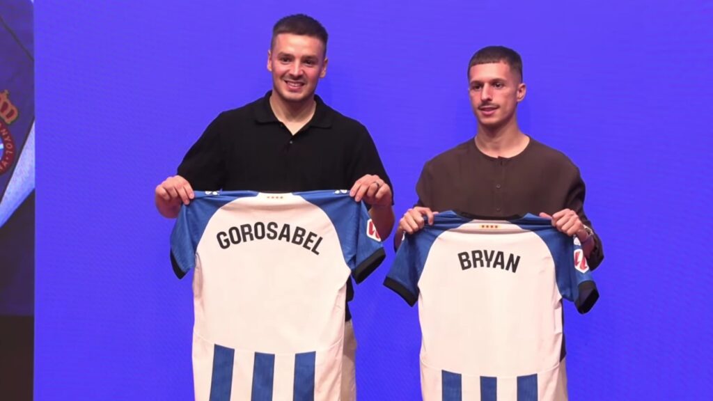 Bryan Zaragoza vuelve a El Sadar buscando que el Espanyol sea su casa definitiva 6 presentacion espanyol andoni gorosabel bryan zaragoza rcd espanyol
