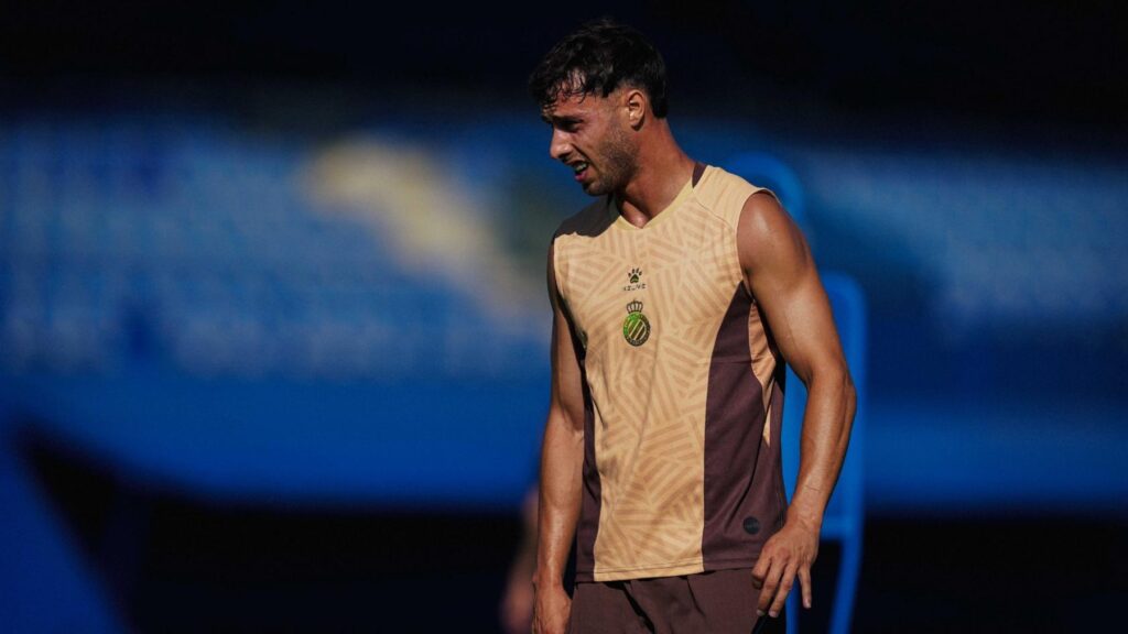 Javi Puado vuelve con el grupo: el capitán del Espanyol entra en la recta final de su recuperación 2 puado entreno espanyol