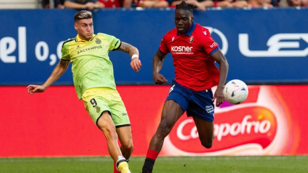 El análisis del Osasuna - Espanyol: eficacia, oficio y un equipo que por fin supo controlar el partido; Roberto golpea y Manolo encuentra el encuentro que necesitaba 9 roberto osasuna espanyol