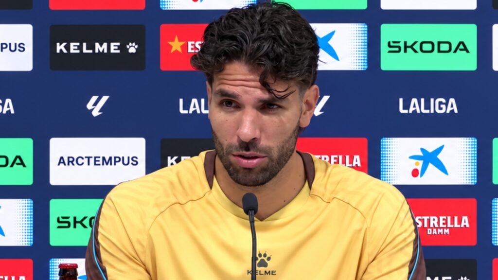 Hoy en 'La Grada Ràdio' | Mirando hacia Santander: menos explicaciones y más respuestas; el Espanyol se juega mucho: dudas tácticas, la presión sobre Manolo y el aviso de Àlex Cobas 4 leandro cabrera rueda prensa espanyol 221026