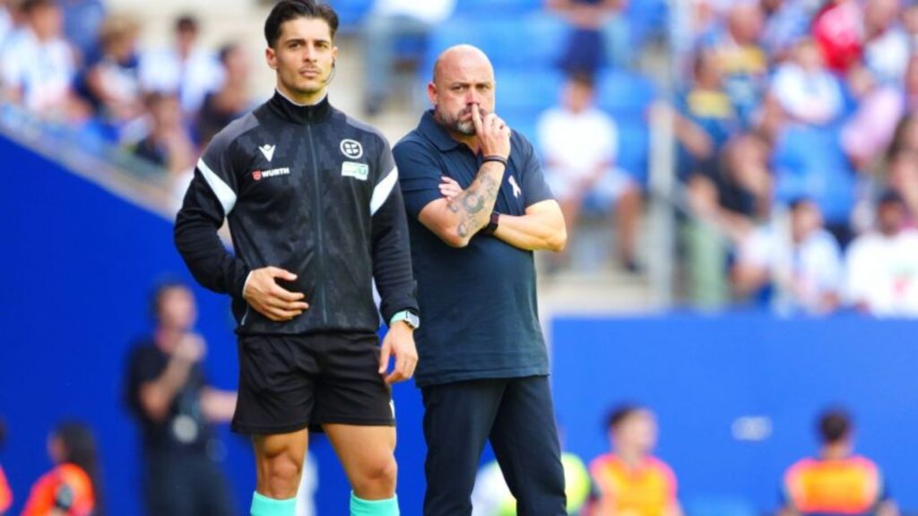 Manolo: "Salimos cabreados porque era para tener cuatro de seis"; "El equipo ha hecho un muy buen partido", defiende 4 manolo gonzalez espanyol atletico madrid 26 27