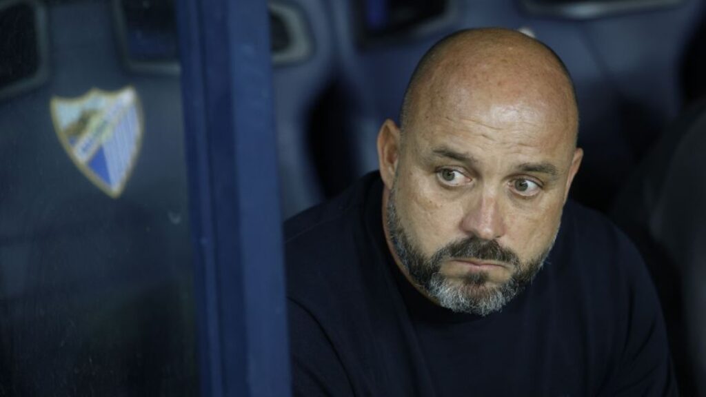 Manolo no encuentra la salida: el Espanyol repite errores y crece la presión; el equipo se atasca y la etapa del técnico empieza a parecer agotada 9 manolo malaga espanyol 26 27 2