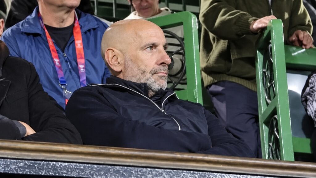 Hoy en 'La Grada Ràdio' | El Espanyol toca fondo en su 126 aniversario: Via carga contra los jugadores, Manolo González, Monchi y Pace tras el desastre de Sestao; el "Reial Club Depressiu Espanyol" y una afición cansada de sufrir 5 monchi sestao