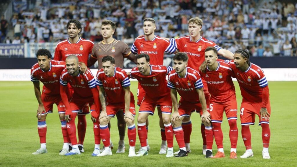 Málaga CF - RCD Espanyol: Sin premio en el último suspiro (1-1) 3 once titular malaga espanyol 26 27