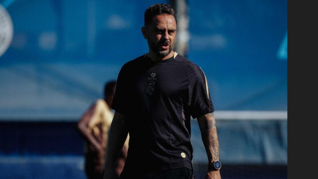Jueves de explicaciones en el Espanyol: Monchi comparece tras el cese de Manolo y el fichaje de Sarabia, antes del turno de Sergio García 6 sergio garcia primer entreno espanyol